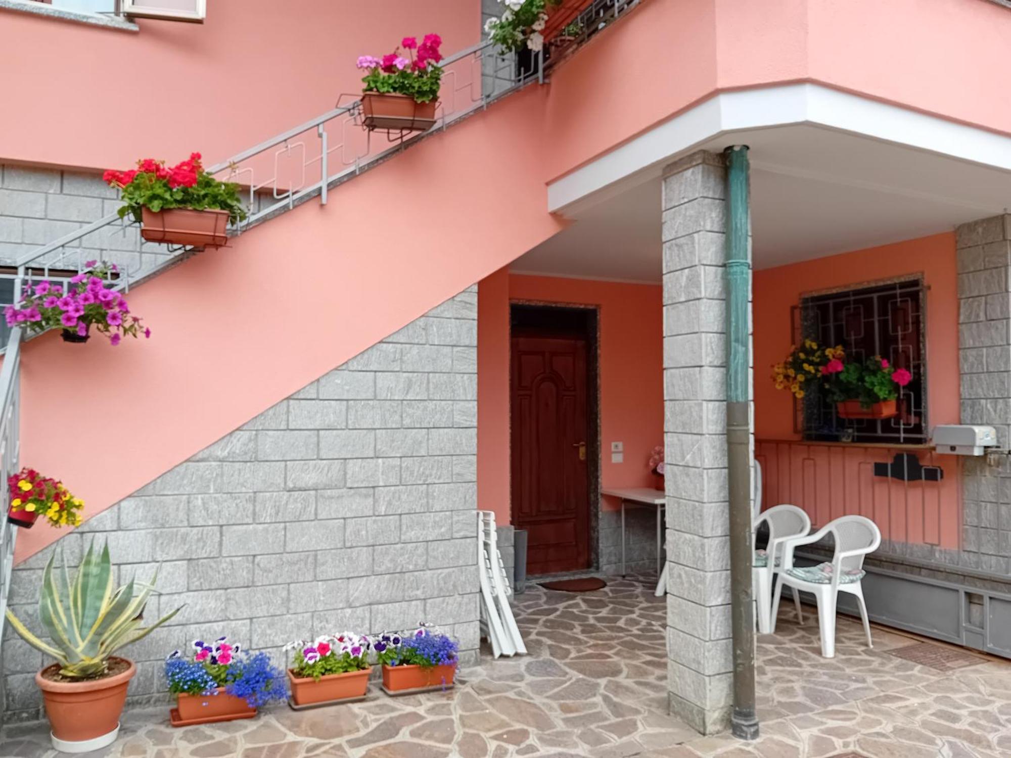 Casa Vacanze Kristina Brissago-Valtravaglia Bagian luar foto